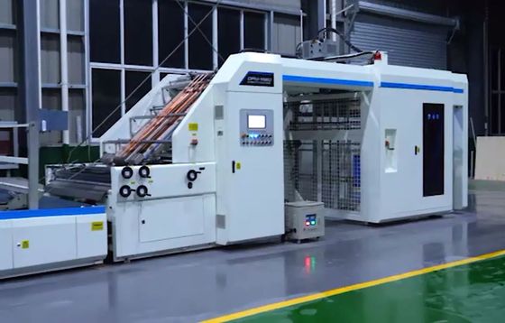 la machine de stratification 800gsm de 14000pcs/Hour cannelure a ridé la grande vitesse de carton