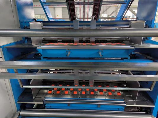 Machine de laminage de feuille de papier ondulé à feuille servo contrôlée pour une lamination de haute précision