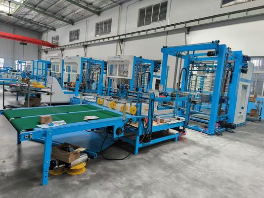 Empilage entièrement automatisé avec machine d'empilage automatique pour la production de carton ondulé à grande vitesse