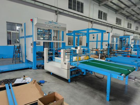 Système avancé d'empilage et de laminage à la flûte avec machine d'empilage automatique pour la production de carton ondulé