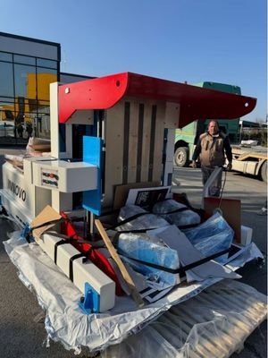 PT-1300/1650 Machine de transformation de piles avec 1,5 tonnes de poids de chargement et 50 * 60cm Min Taille du matériau pour l'impression et l'emballage