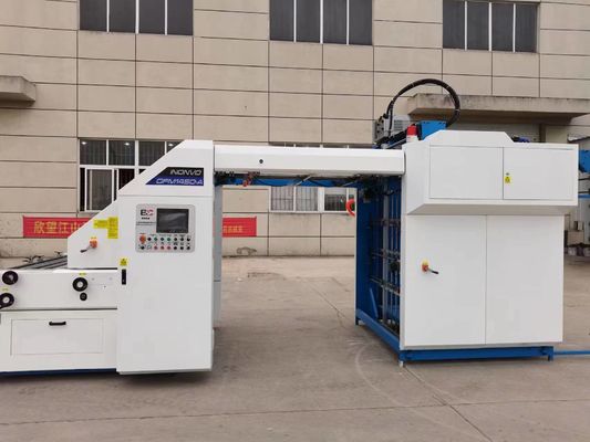 1500A Machine automatique de laminage de flûte 150m/Min 120-800gsm