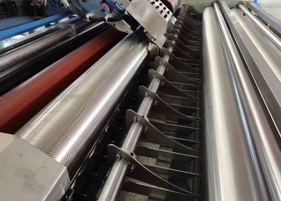 Machine automatique de grande précision Ligne de contre-collage pour des boîtes en carton ondulé
