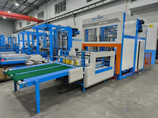Système d'empilage et de contrecollage avec machine d'empilage automatique à retournement pour la production de carton ondulé