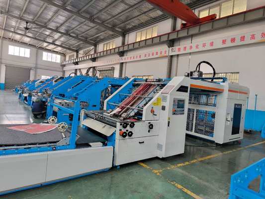 Machine de contrecollage automatique de flûtes de haute précision avec grand format de papier (170*170cm) et multiples options de puissance (22kw-30kw)