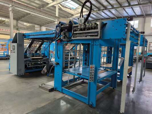 Machine à laminer automatique à flûte à grande vitesse pour la lamination du carton ondulé